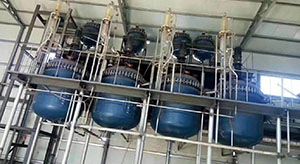 反应釜污垢两种清洗方法的利弊比较